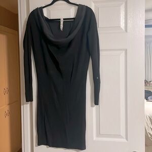 Lululemon Serenity sweater dress. Size 4